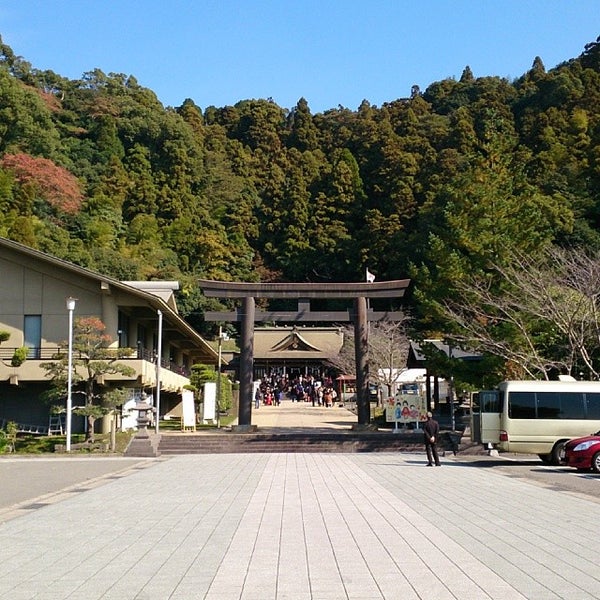 Fotos Em 鹿児島県護国神社 鹿児島縣護國神社 Kagoshima 鹿児島県