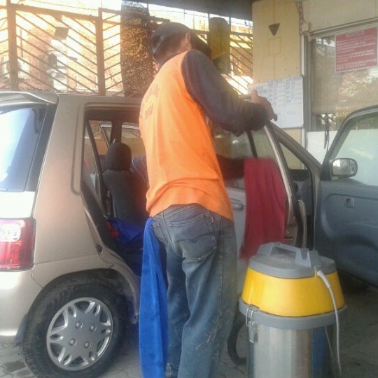 Photos At Ayern Tusah Snow Car Wash Miri Sarawak