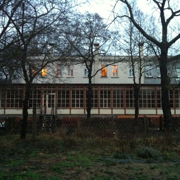 12/25/2012 tarihinde Eddy F.ziyaretçi tarafından Villa Hasenholz'de çekilen fotoğraf