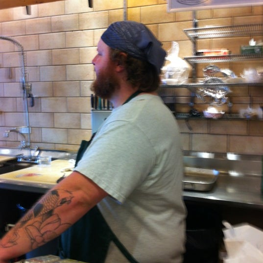 10/17/2012 tarihinde Jon E.ziyaretçi tarafından Dirk&#39;s Fish &amp; Gourmet Shop'de çekilen fotoğraf