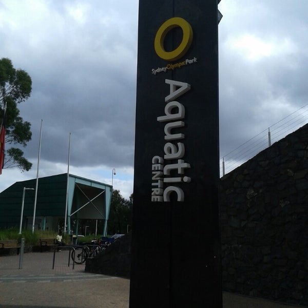 Foto diambil di Sydney Olympic Park Aquatic Centre oleh Sean S. pada 1/12/2014