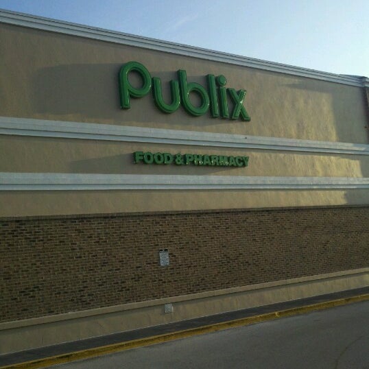 Publix 2410 S Woodland Blvd