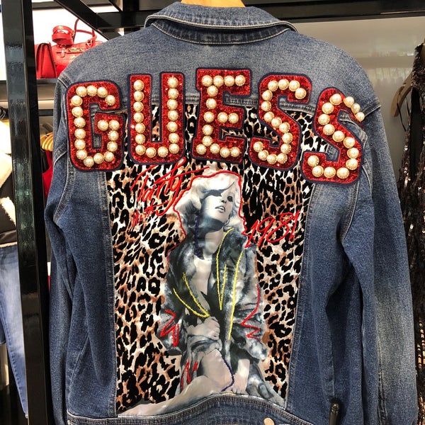 GUESS Clothing Store in Midtown East