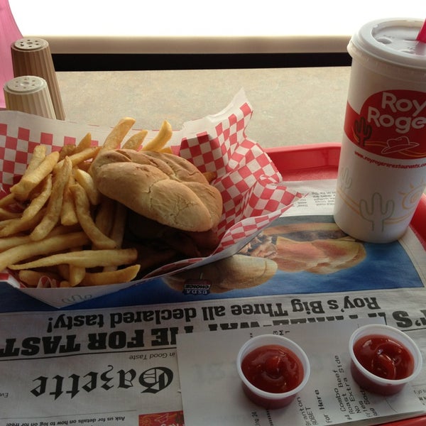 Photo taken at Roy Rogers by Robert A. on 3/30/2013