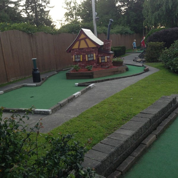 Gifford's Mini Golf & Batting Cages 1 tip from 72 visitors