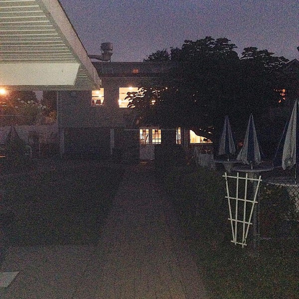 Manhem Beach Club Throgs Neck 101 visitors