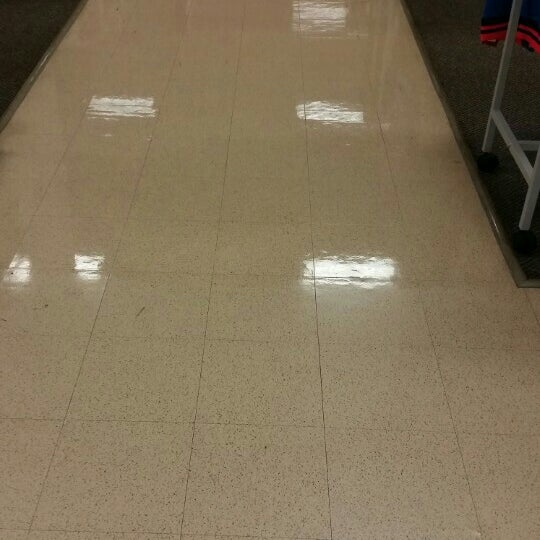 Burlington - 580 N Lexington Springmill Rd