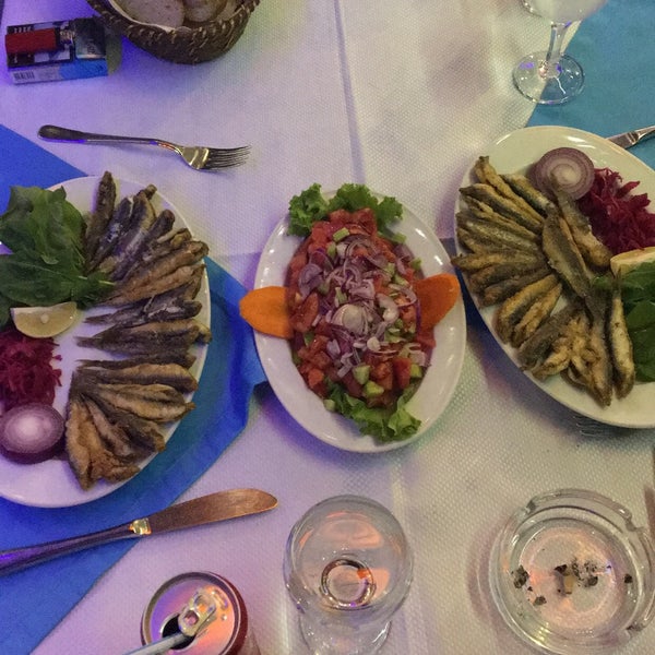 Снимок сделан в Olimpiyat Restaurant пользователем Zeynep S. 9/24/2017