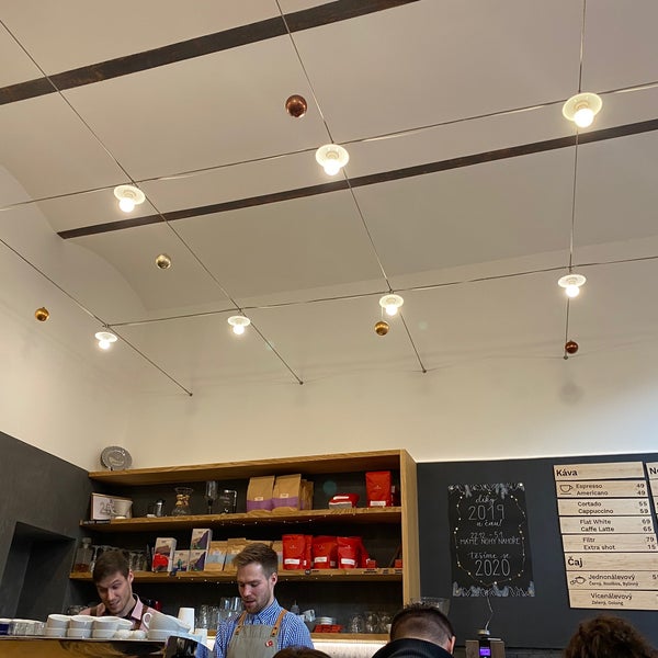 12/19/2019 tarihinde Filipziyaretçi tarafından Monogram Espresso Bar'de çekilen fotoğraf