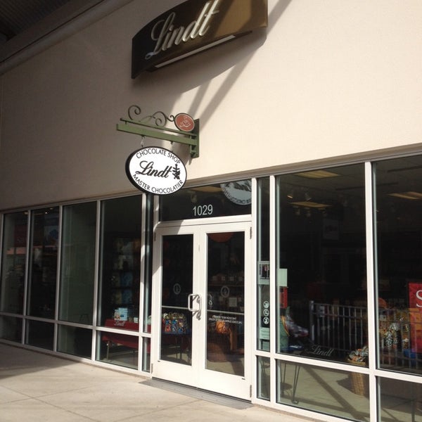 Lindt Outlet Pottstown, PA