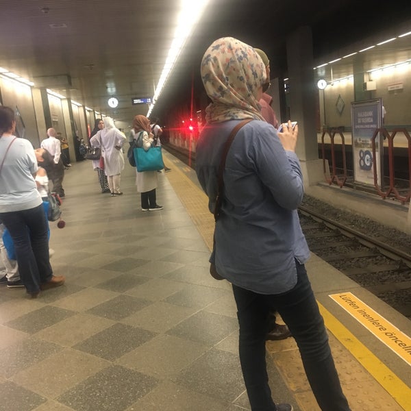 Фатих метро. Фатих метро