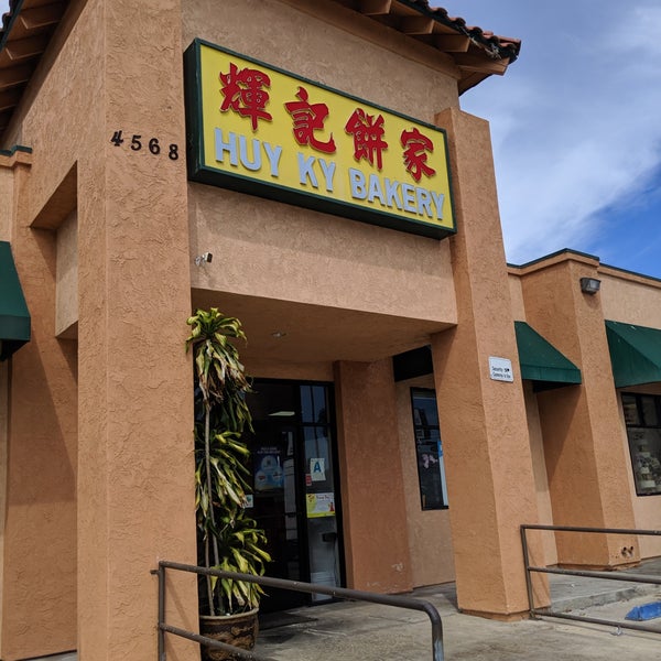 Huy Ky Bakery Bakery in San Diego