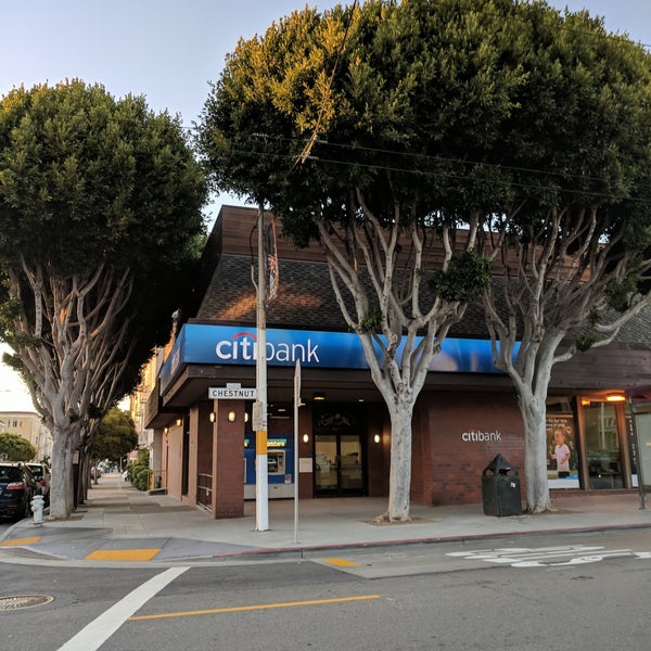 Citibank Marina District 2198 Chestnut St