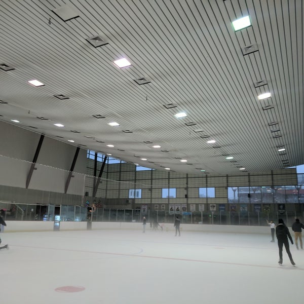 1/9/2018に@SDWIFEYがYerba Buena Ice Skating &amp; Bowling Centerで撮った写真