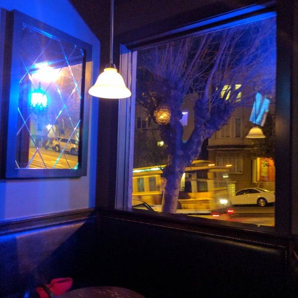 11/29/2017에 @SDWIFEY님이 Zeki&#39;s Bar에서 찍은 사진