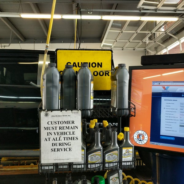 Oil Can Henry's (Now Closed) SoMa 10 tips from 493 visitors