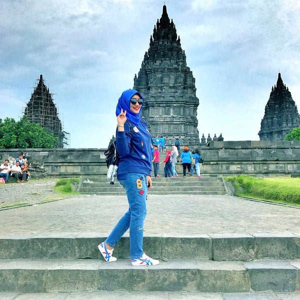 Wisata ke candi prambanan