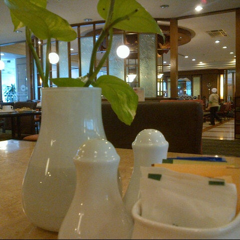 Photos At Crystal Crown Hotel Petaling Jaya Selangor