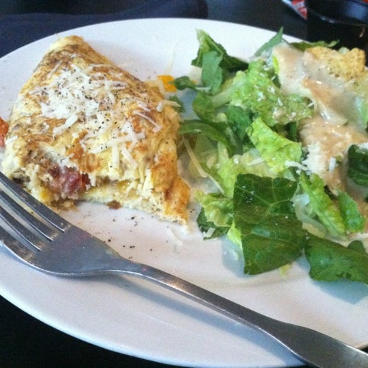 Photo taken at Lenox Square Grill by Danyelle D. on 10/14/2012