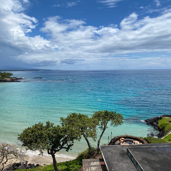 Foto tomada en Mauna Kea Beach Hotel, Autograph Collection  por Lindsey W. el 5/3/2022