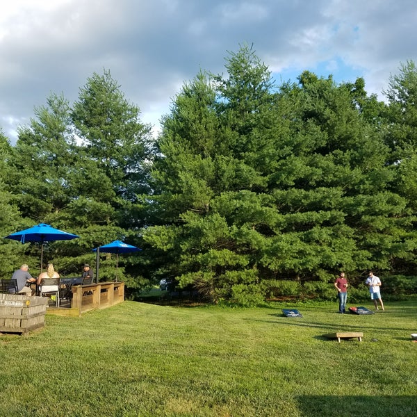 Photo taken at Bold Rock Cidery by Ben N. on 6/24/2017