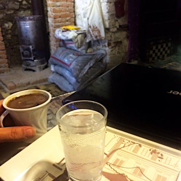 Foto tirada no(a) Asansir Cafe &amp; Souvenir por EDA E. em 3/4/2015