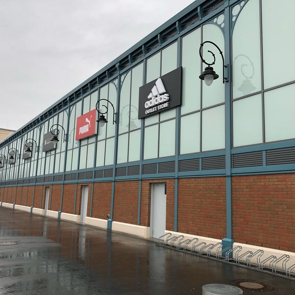Fashion Outlet Halle Leipzig 216 ziyaretci da foto raflar
