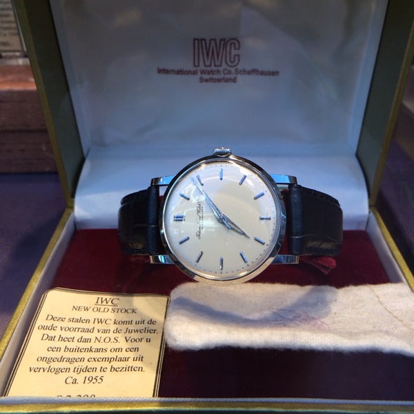 Amsterdam Watch Company - Jewelry Store in Grachtengordel-West