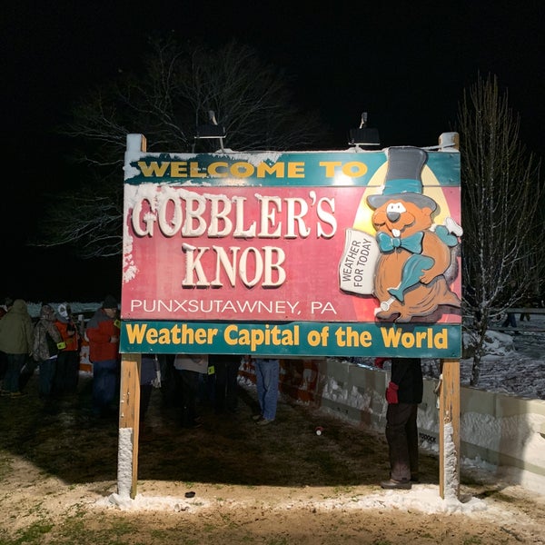 รูปภาพถ่ายที่ Gobblers Knob โดย Road Unraveled เมื่อ 2/2/2020