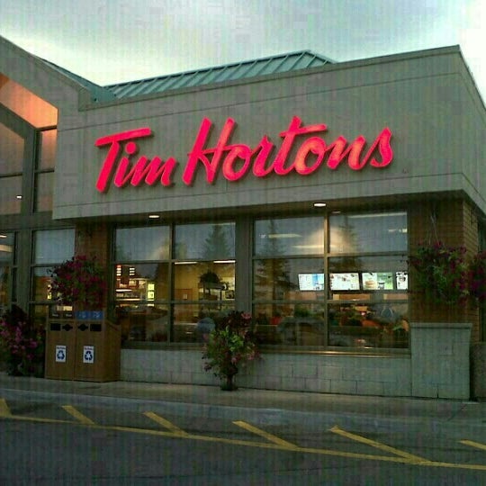 Tim Hortons Coffee Shop in Whitby