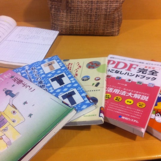 行田市立図書館 1 Dica 行田市立図書館 1 Dica