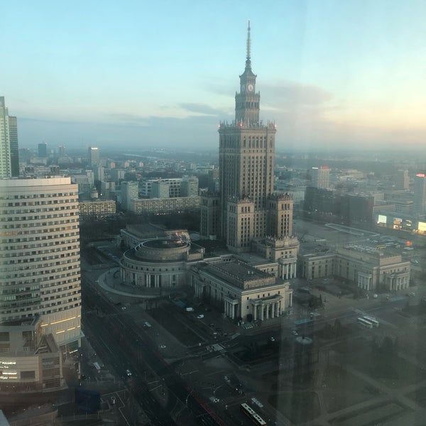 Foto scattata a Marriott Warsaw da The Goddamn Batman il 2/27/2019