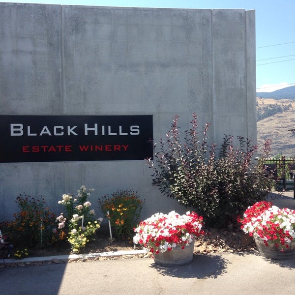 Das Foto wurde bei Black Hills Estate Winery von Lauren S. am 8/3/2014 aufgenommen