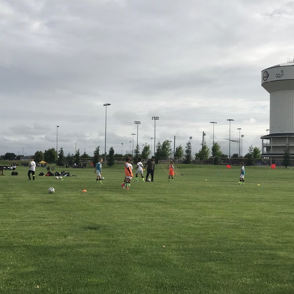 Mistlin Sports Park Field