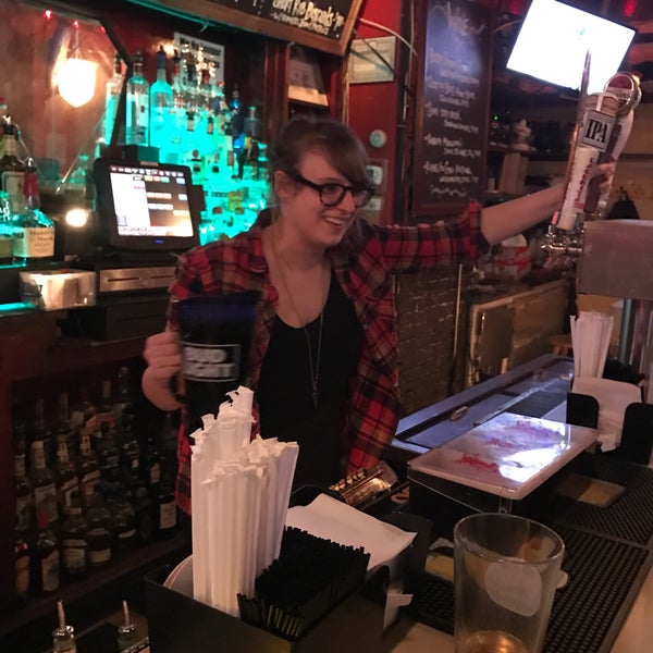 5/5/2017にLeyla L.がMama&#39;s Barで撮った写真