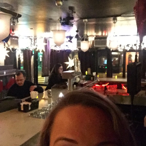 12/14/2016にLeyla L.がMama&#39;s Barで撮った写真