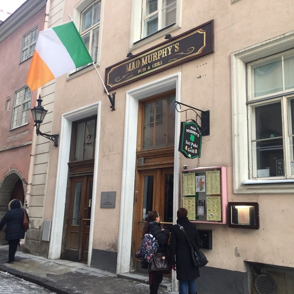 Foto tirada no(a) Mad Murphy&#39;s Irish Pub &amp; Grill por Artemiy (Wellwod) N. em 2/10/2018