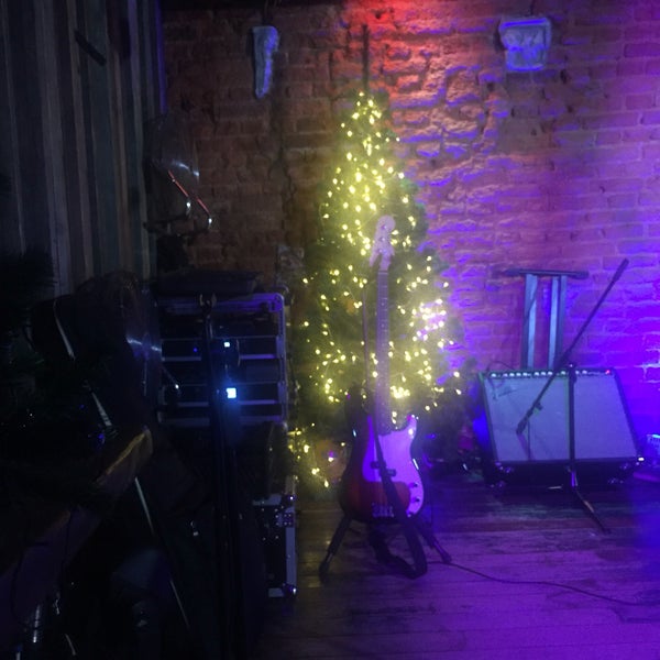 12/23/2018にArtemiy (Wellwod) N.がTNT Rock Clubで撮った写真