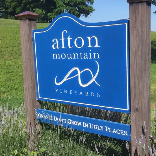 Photo taken at Afton Mountain Vineyards by Scott S. on 6/10/2017