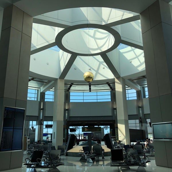 Foto diambil di San Diego International Airport (SAN) oleh George K. pada 8/28/2020