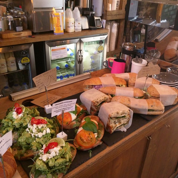 A nice selection of freshly made sandwiches and artisanal food available here. Their salted caramel brownie is delicious. Decent coffee but weak flat white. Free WiFi and chilled vibe.