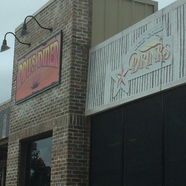 Dru's Diner 558 Southgate Rd