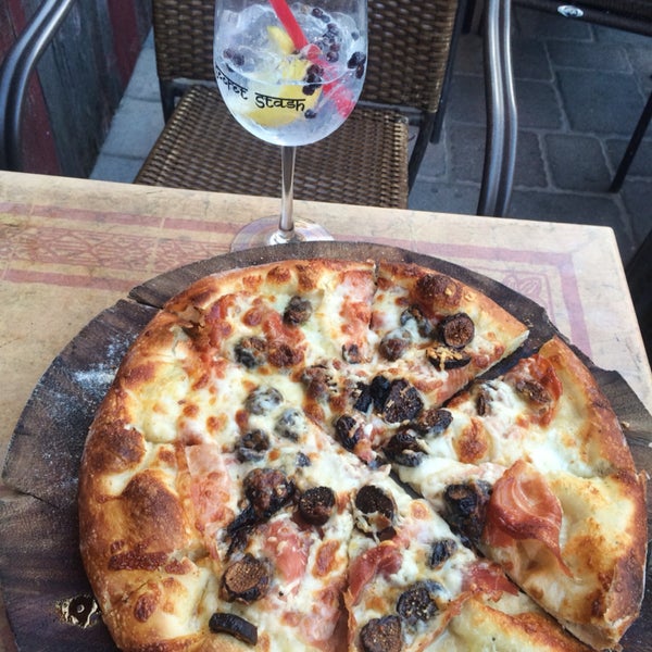 FIG Pizza and their amazing gin and tonic after a day of hard riding!