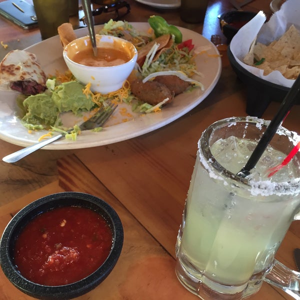 Das Foto wurde bei Esparza&#39;s Restaurante Mexicano von Salvatore G. am 1/17/2015 aufgenommen