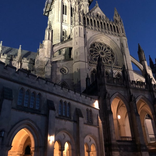 9/6/2018 tarihinde Gira W.ziyaretçi tarafından National Cathedral School'de çekilen fotoğraf