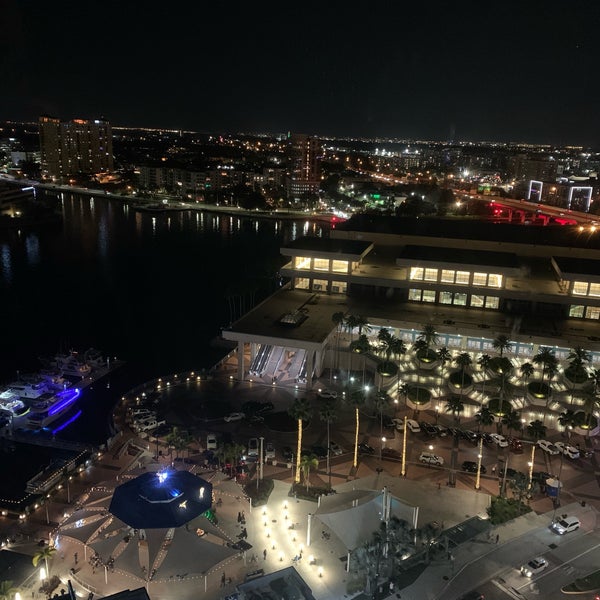 Photo taken at Tampa Marriott Waterside Hotel &amp; Marina by Muse4Fun on 12/11/2021