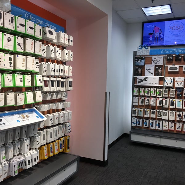 AT&T Mobile Phone Store in Seattle
