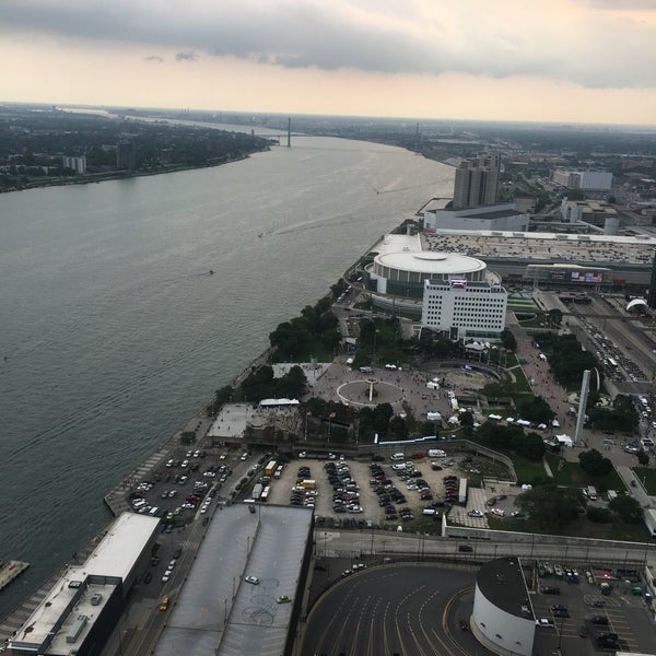 Photo taken at Detroit Marriott at the Renaissance Center by Muse4Fun on 8/19/2018
