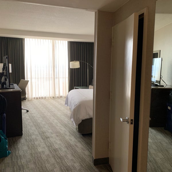 Photo taken at Detroit Marriott at the Renaissance Center by Muse4Fun on 8/16/2019