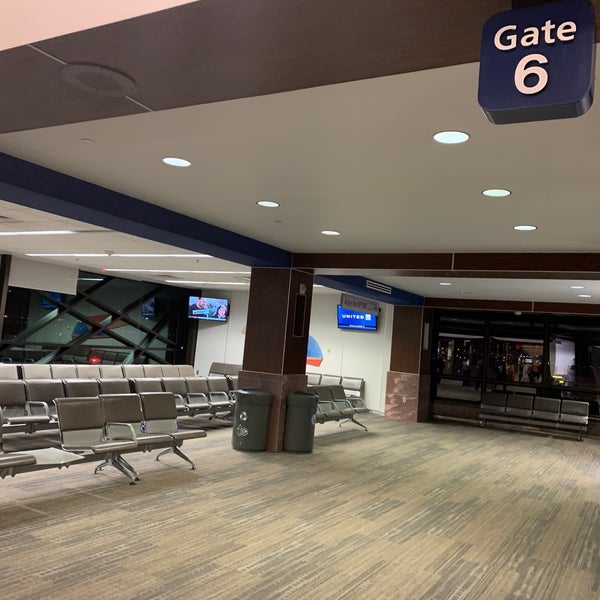 7/8/2022 tarihinde Muse4Funziyaretçi tarafından Sioux Falls Regional Airport (FSD)'de çekilen fotoğraf